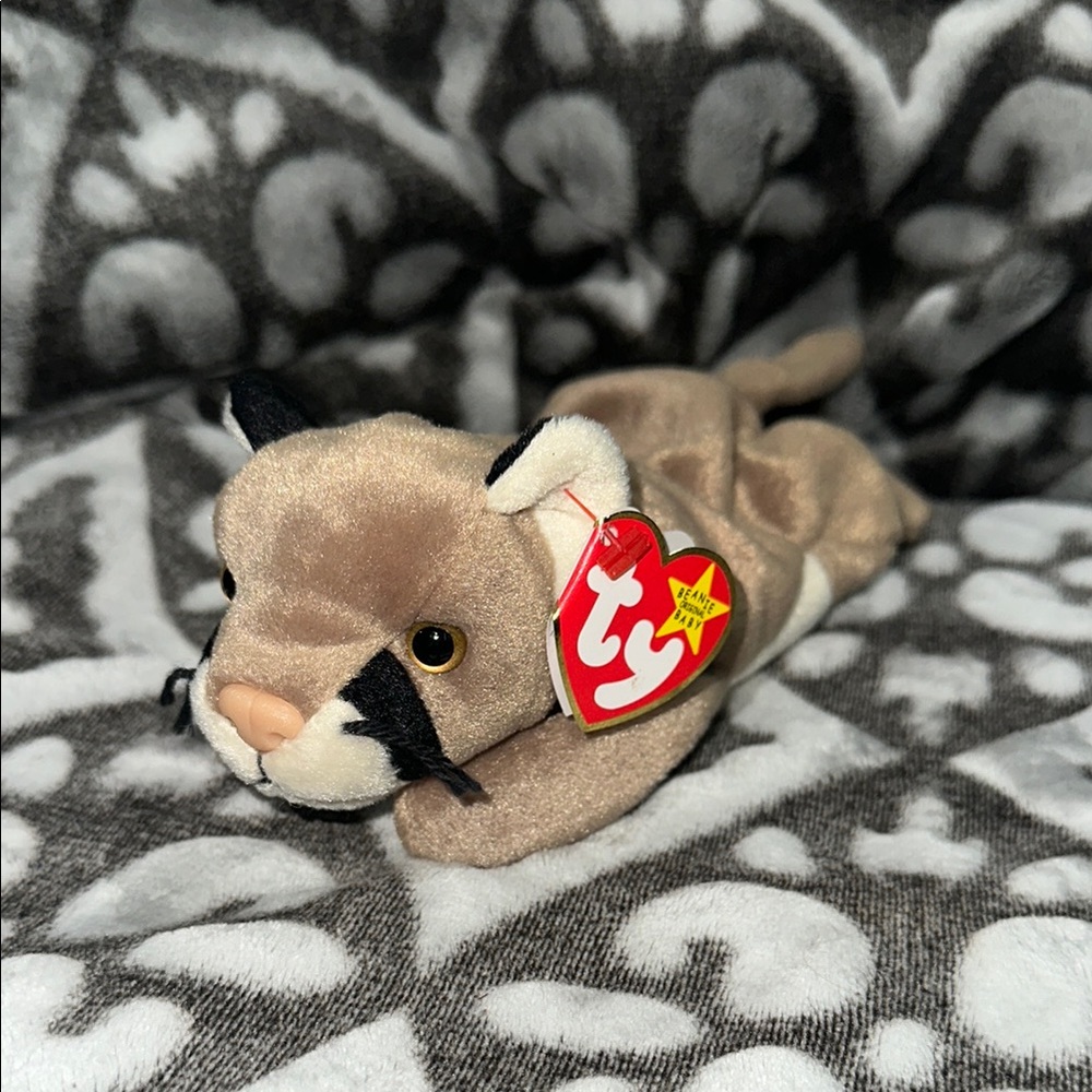 TY Canyon the Cougar Beanie Baby